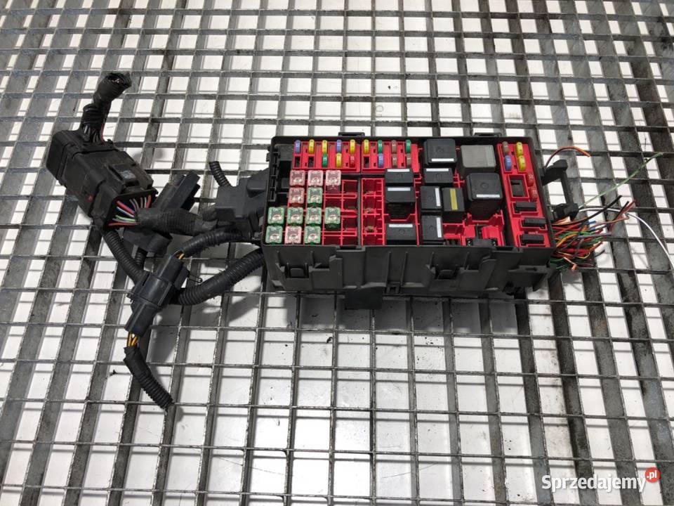 SKRZYNKA BEZPIECZNIKÓW FORD TRANSIT IV Bus 0006 podkarpackie sprzedam