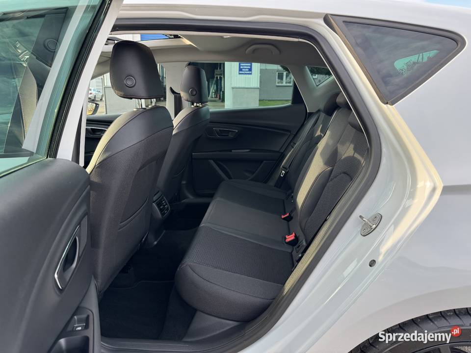 Seat Leon FR 14 BENZYNA Nawigacja Ledy Tempomat światła przeciwmgielne Konin