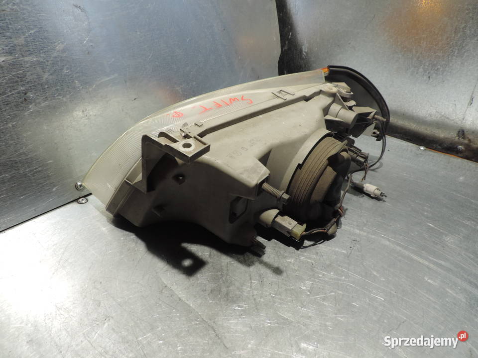 SUZUKI SWIFT 2 LAMPA PRAWA PRZEDNIA małopolskie Nowy Sącz sprzedam