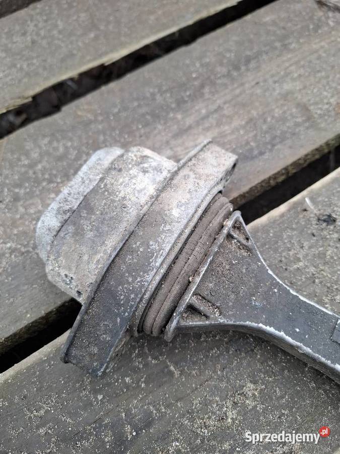 Poduszka łapa skrzyni biegów tył A3 8L Toledo II Przyborów