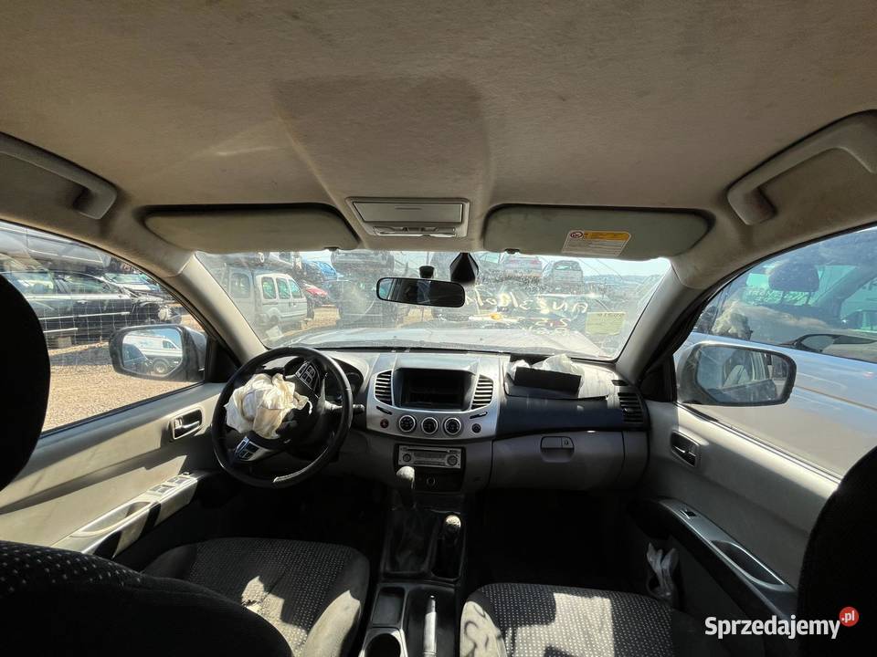 MITSUBISHI L200 25 TD 180 Intense CZ587 169011km Przemyśl