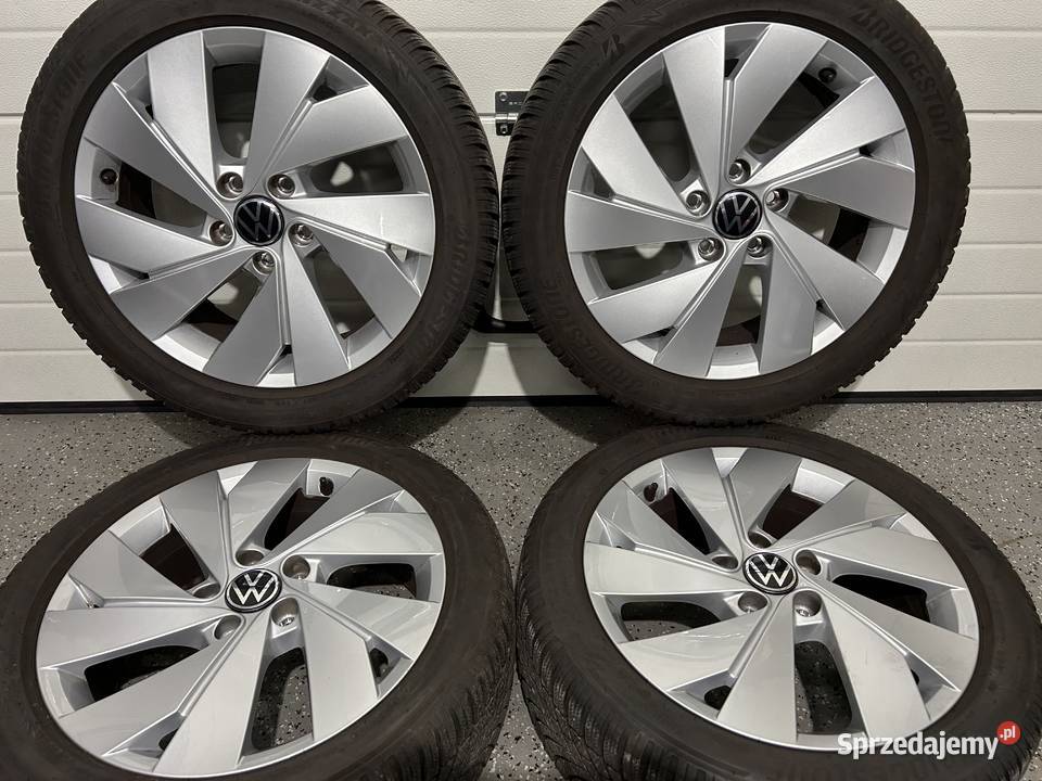 Oryginalne KOŁA FELGI 17 VW GOLF 8 7 6 5 A3 8Y