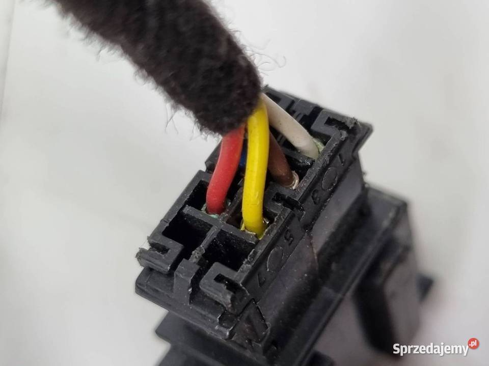 LAMPA W KLAPE LEWA AUDI A8 D3 4E0945093C Lipno