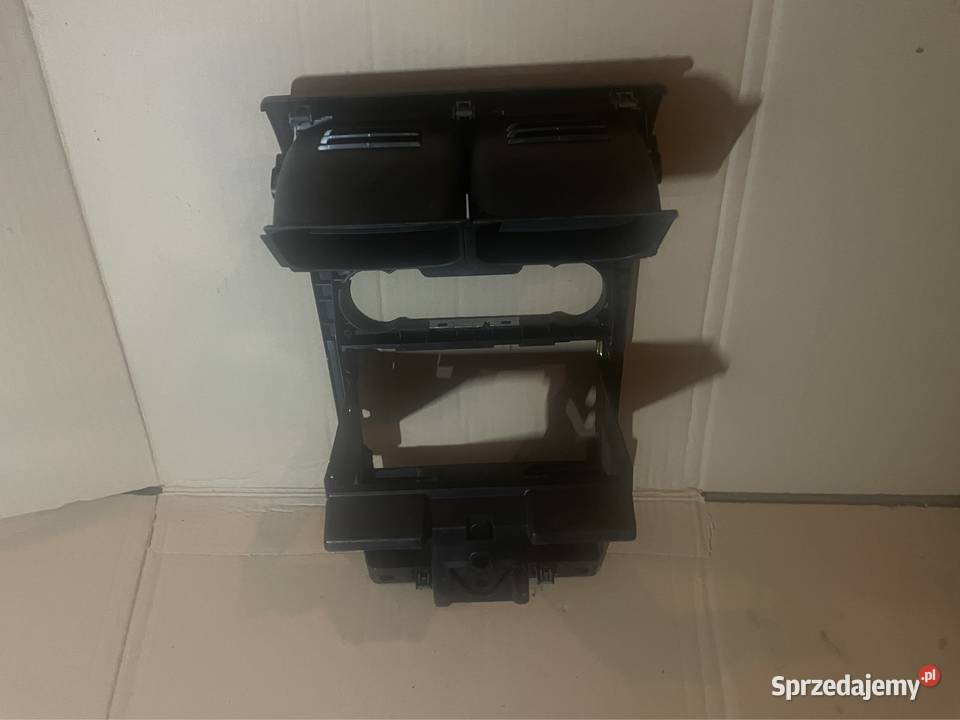 Ford mondeo mk3 lift panel środkowy kokpitu