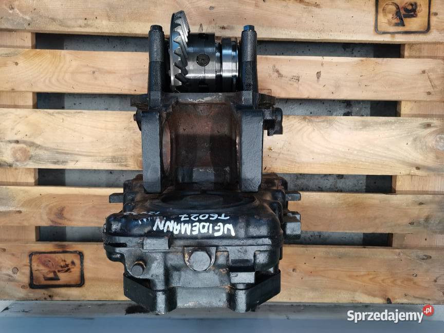Dyferencjał Weidemann T 6027 12X32 Carraro 2616 Wilkowo sprzedam