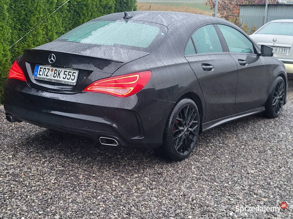 Mercedes Cla 180 AMGLINE 16 t 122 uszkodzony Sedan / Limuzyna Ostrowiec Świętokrzyski