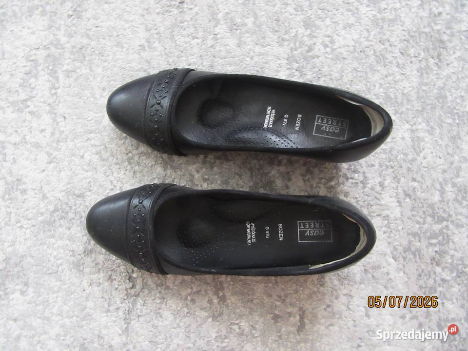 Buty czarne damskie Rumia sprzedam