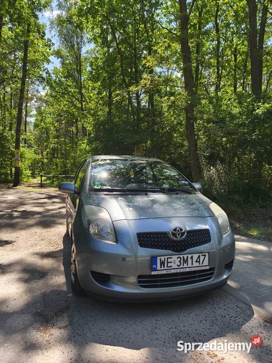 Toyota Yaris 2 13l 5d czujniki przódtył sprowadzony Warszawa