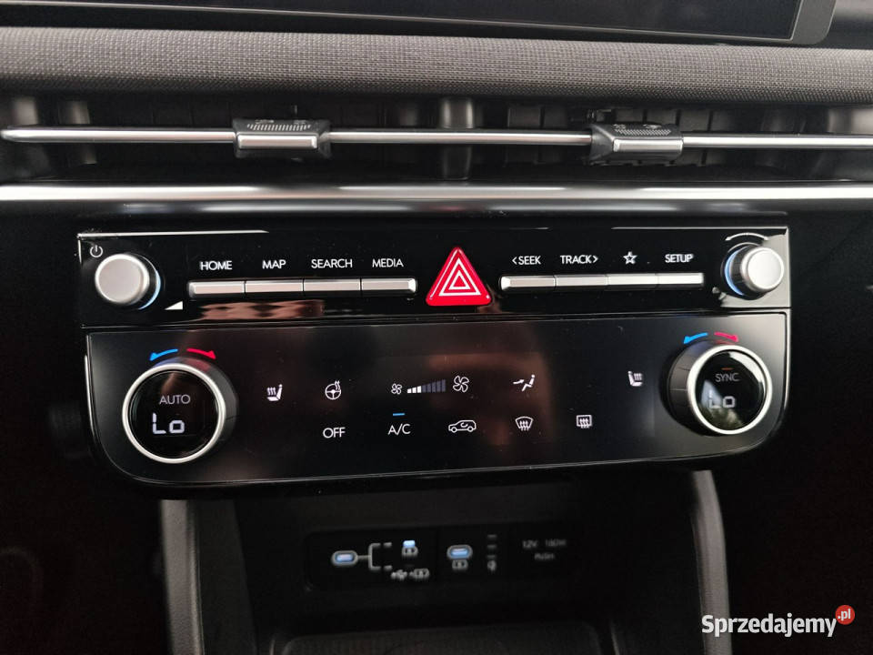 Hyundai Tucson 16 TGDI 6MT 2WD 150 wersja SMART centralny zamek Piotrków Trybunalski sprzedam