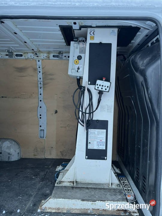 Renault Master Podnośnik koszowy nieuszkodzony Zagnańsk