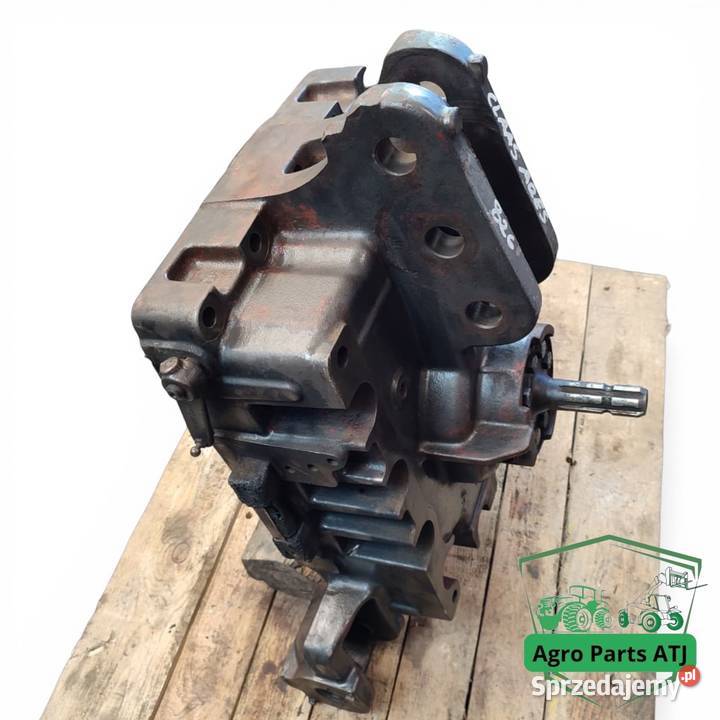 Skrzynia Wałek Obudowa Tylny WOM 1052 B2 Massey