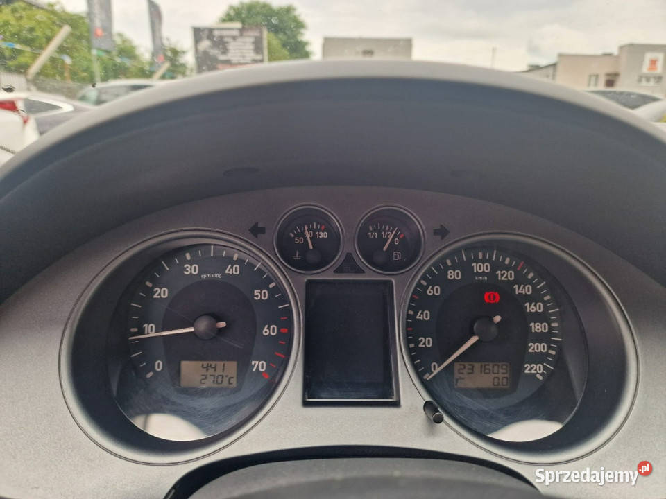 Seat Ibiza 12 Benzyna 69 Klimatyzacja El Szyby srebrny Słupsk