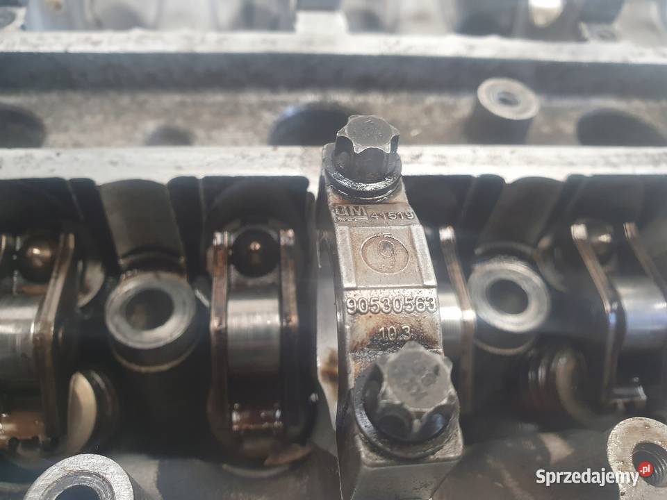 Opel Corsa D 12 16V GŁOWICA CYLINDRÓW A12XEP Głowice cylindrów sprzedam