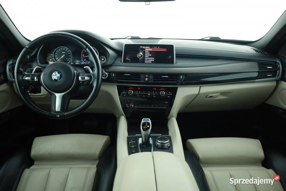 BMW X6 xDrive40d brązowy