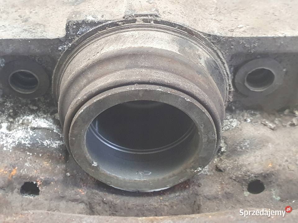 Audi A6 C6 30 TDI ZACISK HAMUCLOWY prawy przód Rudka