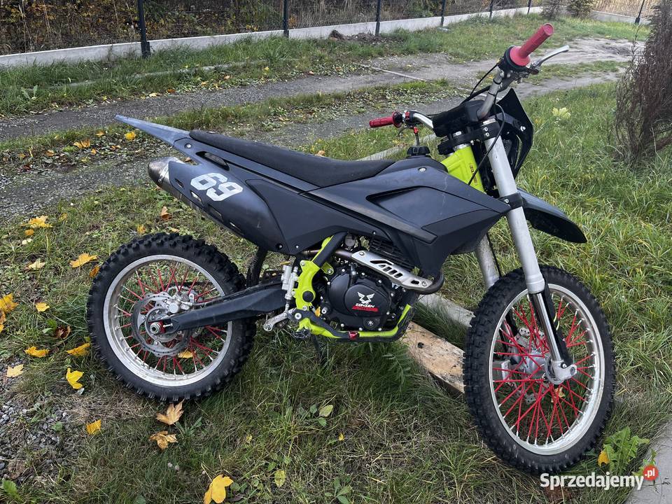 Sprzedam crossa Asix lizzard 250 250cm3 Motocykle, skutery, quady Otwock
