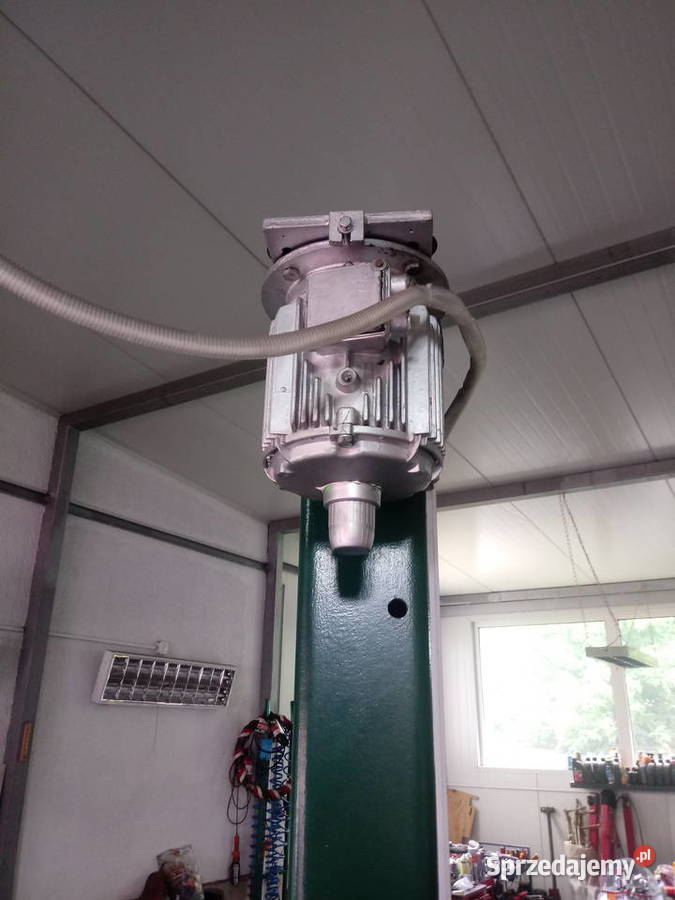 Podnośnik dwukolumnowy śrubowy Łomianki