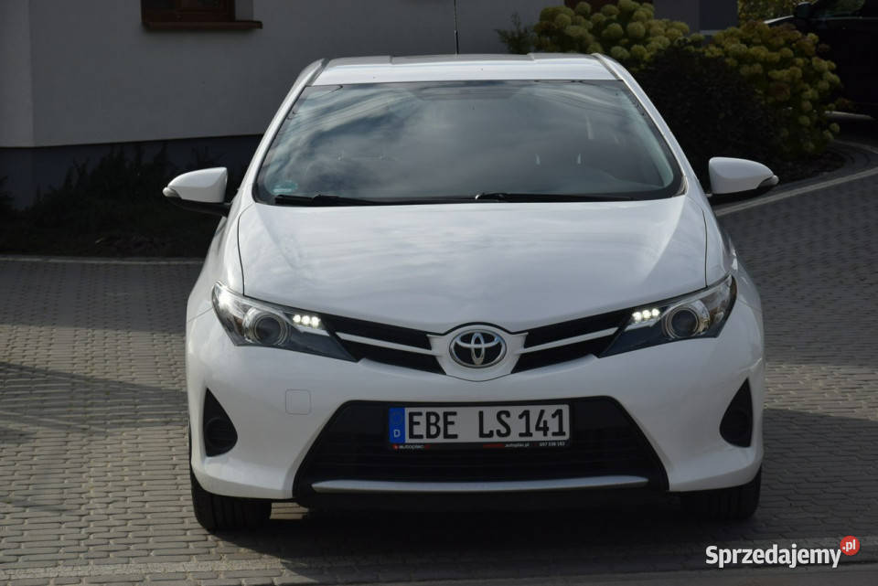 Toyota Auris 13B Klima 2015r Oryginał Lakier 2 VAT marża Majdan Sieniawski