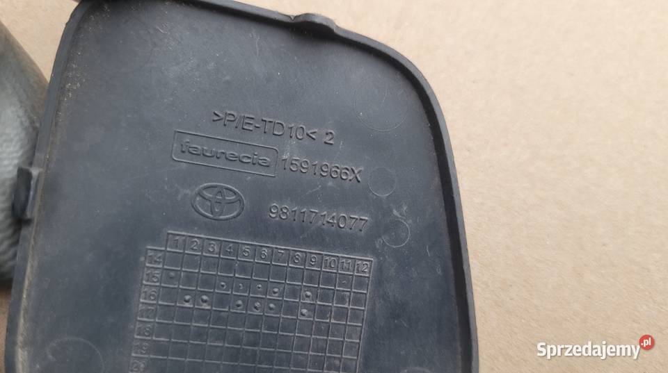 TOYOTA PROACE 1619 ZAŚLEPKA HAKA HAK ZDERZAK osobowe