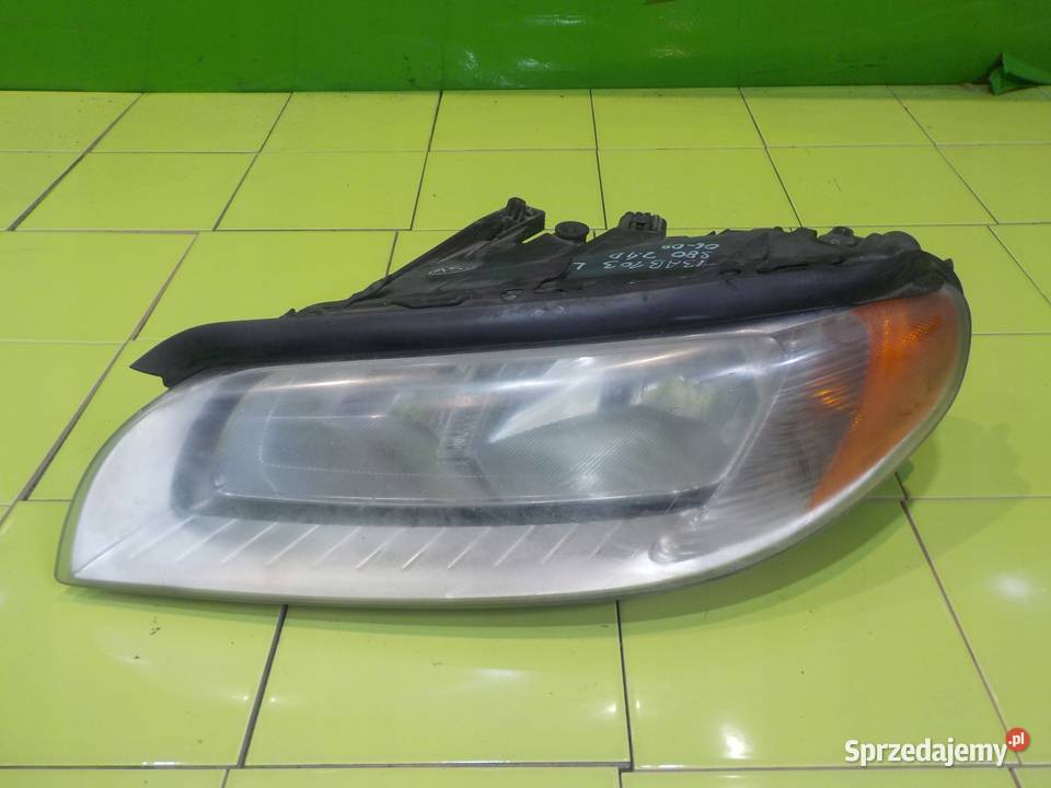 VOLVO S80 II 24 D5 08r 4D lampa lewa przod Lampy przednie Suków sprzedam