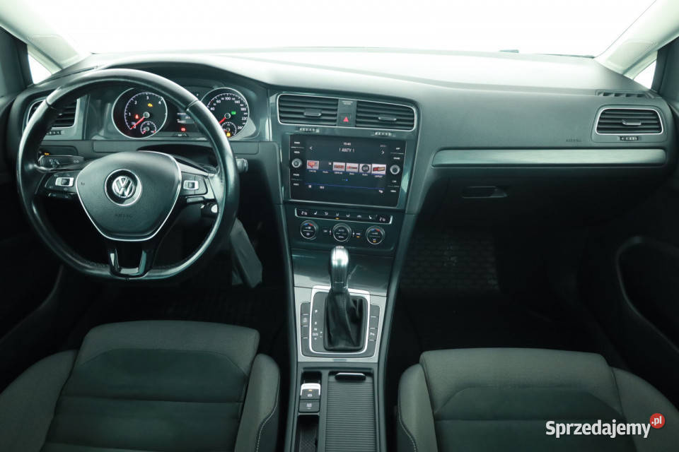 VW Golf 16 TDI światła przeciwmgielne Golf Piaseczno