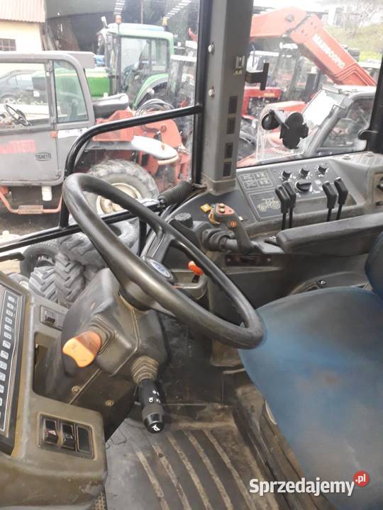 holland 8360 TM 135 Bratian