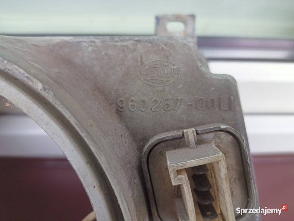 Seat Ibiza I 1 obudowa puszka lampy przedniej osobowe Sieradz