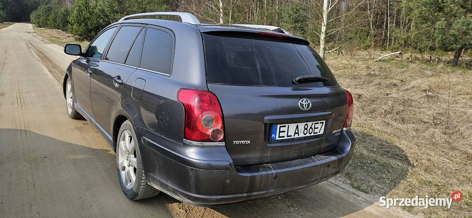 Sprzedam toyotę avensis t25 2007 r 126 Siemiechów