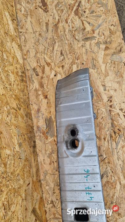 VOLVO V50 BELKA POD ZDERZAK TYŁ TYLNA 47746 Słowikowo sprzedam