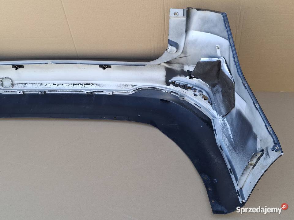 FORD FOCUS 4 IV MK4 KOMBI ZDERZAK TYŁ TYLNY Bieleń