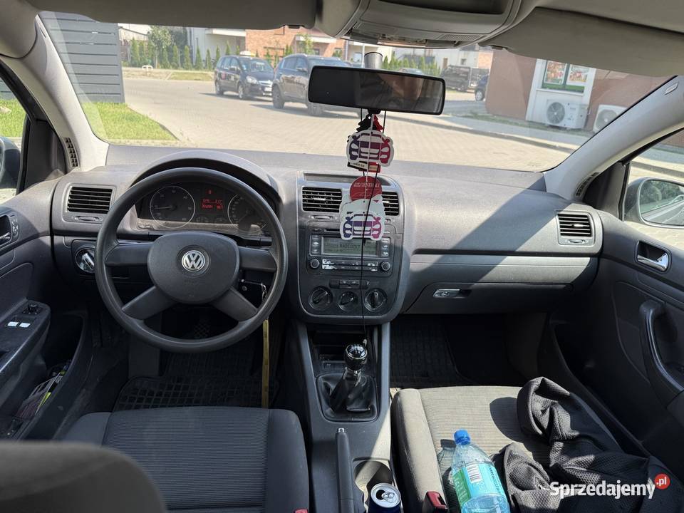 Vw golf 5 19 tdi 2004r aktualne OC i pt stan immobilizer Volkswagen Stargard