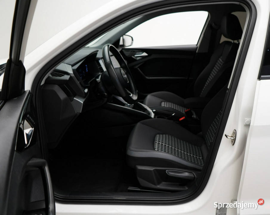 Audi A1 30 TFSI 110 manual Smartphone interface serwisowany w ASO Kielce