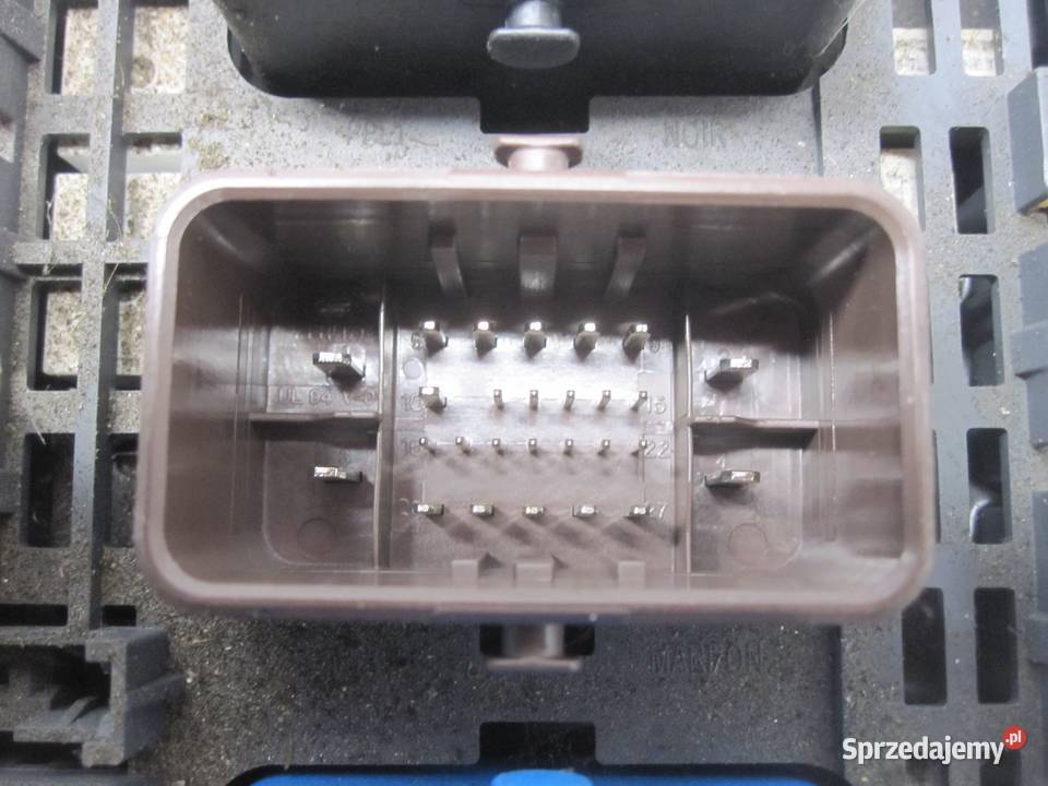 CITROEN DS4 20 HDI 11r moduł BSM 9677987180 osobowe Skrzynki bezpieczników Części samochodowe