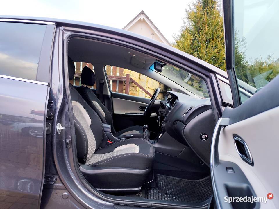 KIA CEED II 16 16v NAVI Climatronic Alu Kamera Rok produkcji 2015 Orzesze sprzedam