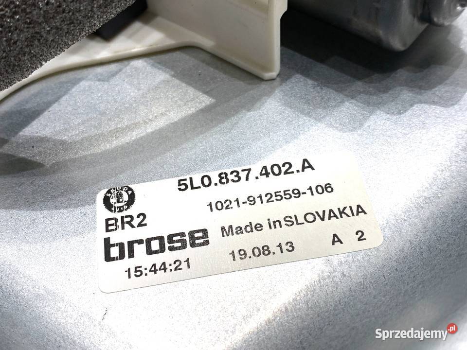 PODNOŚNIK SZYBY PRAWY PRZÓD SKODA YETI podkarpackie