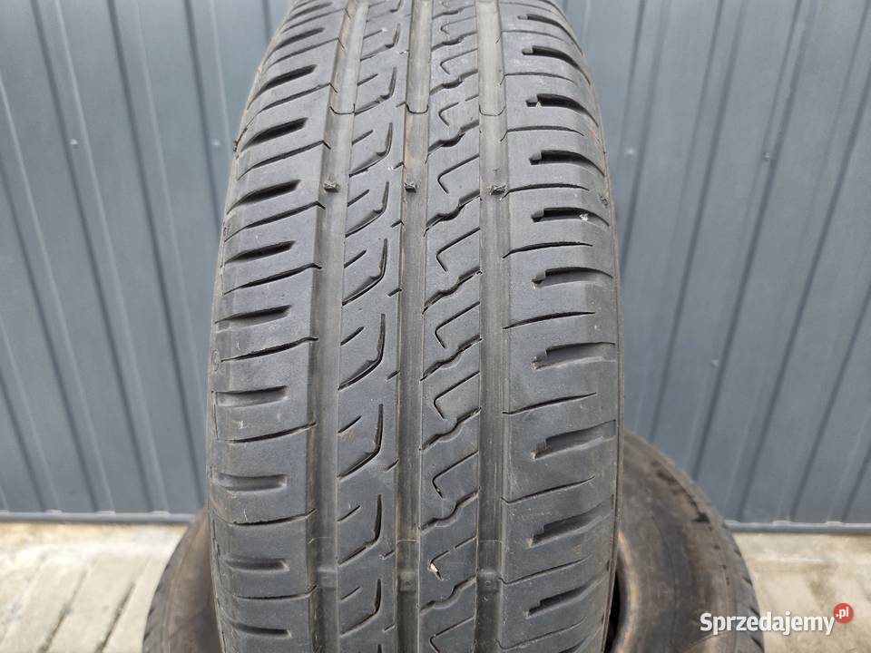 Opony letnie 4 19565R15 Barum sprzedam