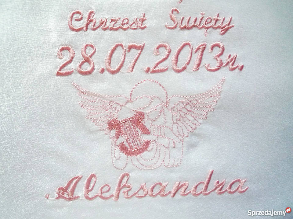 Szatka do chrztu z haftowanymi imionami Częstochowa