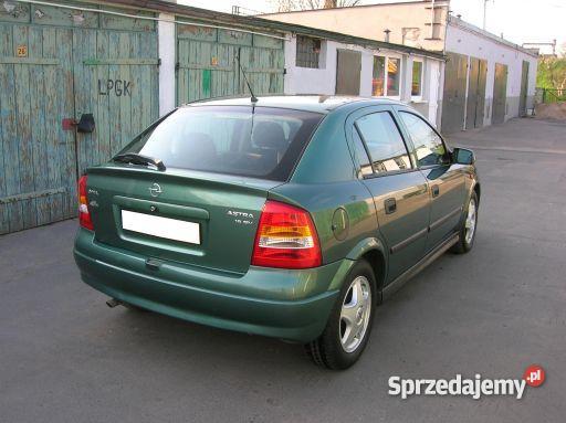 SAMOCHÓD OPEL ASTRA HATCHBACK Legnica