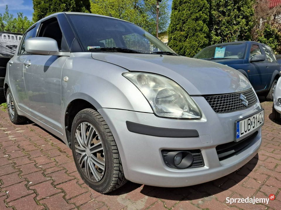 Suzuki Swift Zarejestrowany i Ubezpieczony w nieuszkodzony lubelskie Lublin
