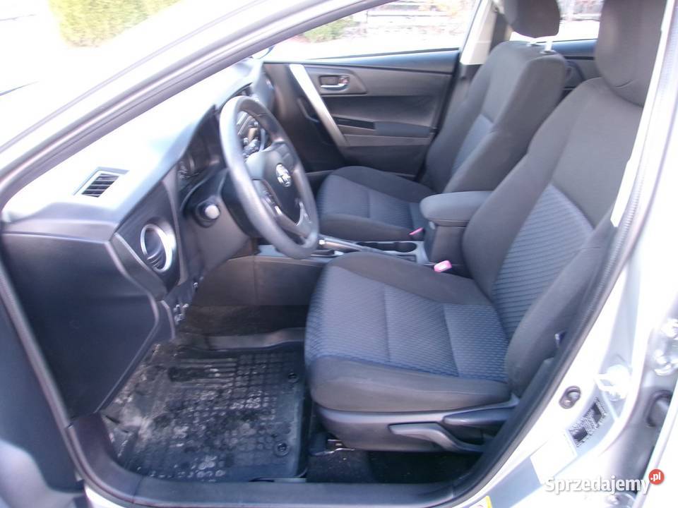 Toyota Auris 13 vvti Klimatronic 48 centralny zamek Dolna Grupa