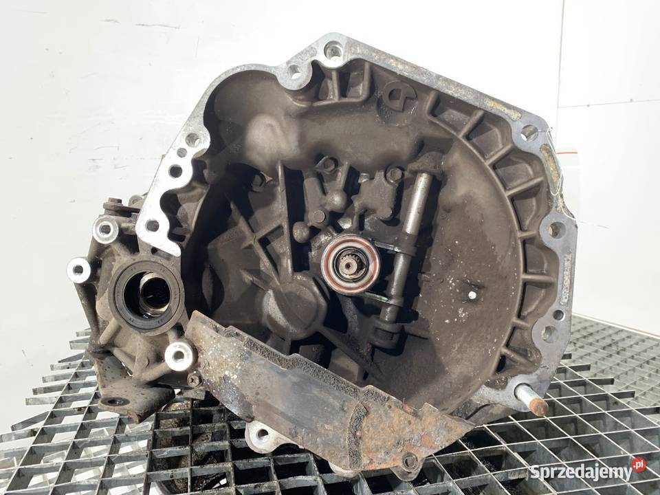 SKRZYNIA BIEGÓW SUZUKI SWIFT III ZN5 15 102 osobowe