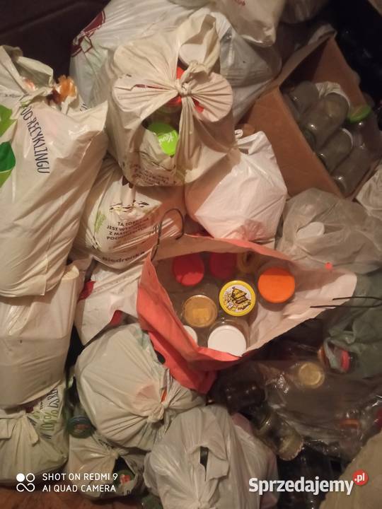 słoiki z nakrętkami rózne rodzaje Sypniewo