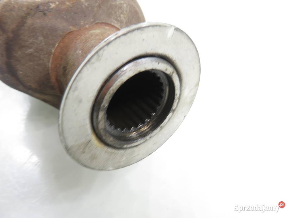 PÓŁOŚ PRAWA PRZEDNIA DACIA SANDERO I 16