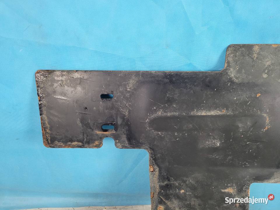 CASE IH PUMA 145 12r OSŁONA PŁYTA POD ZBIORNIK Kolno