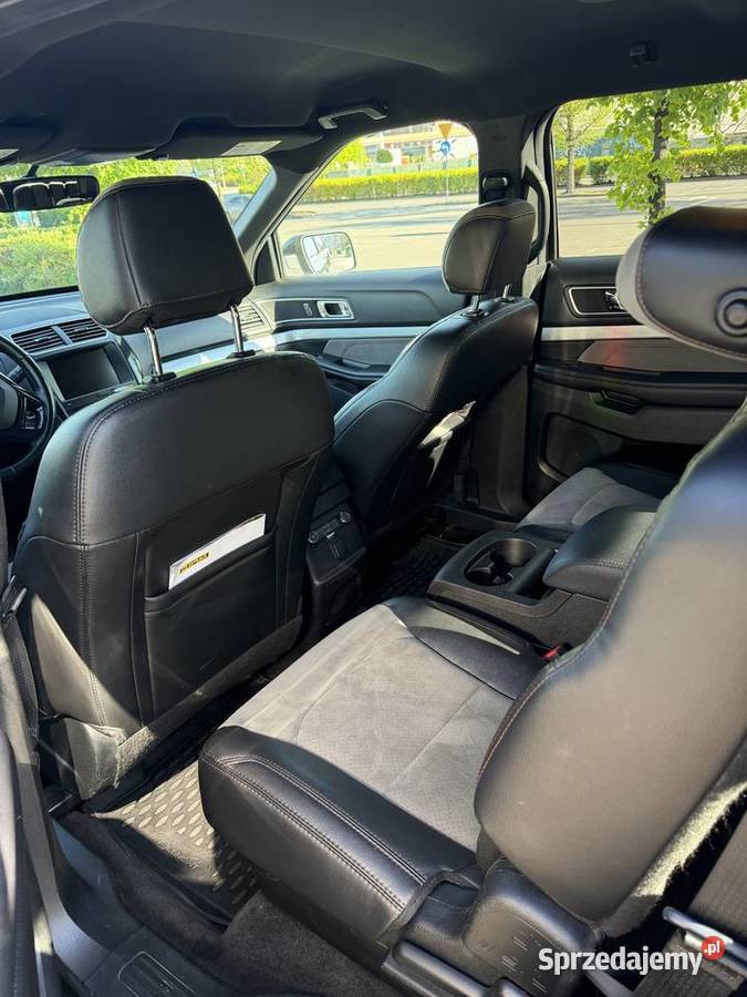 Ford Explorer zadbany egzemplarz Katowice