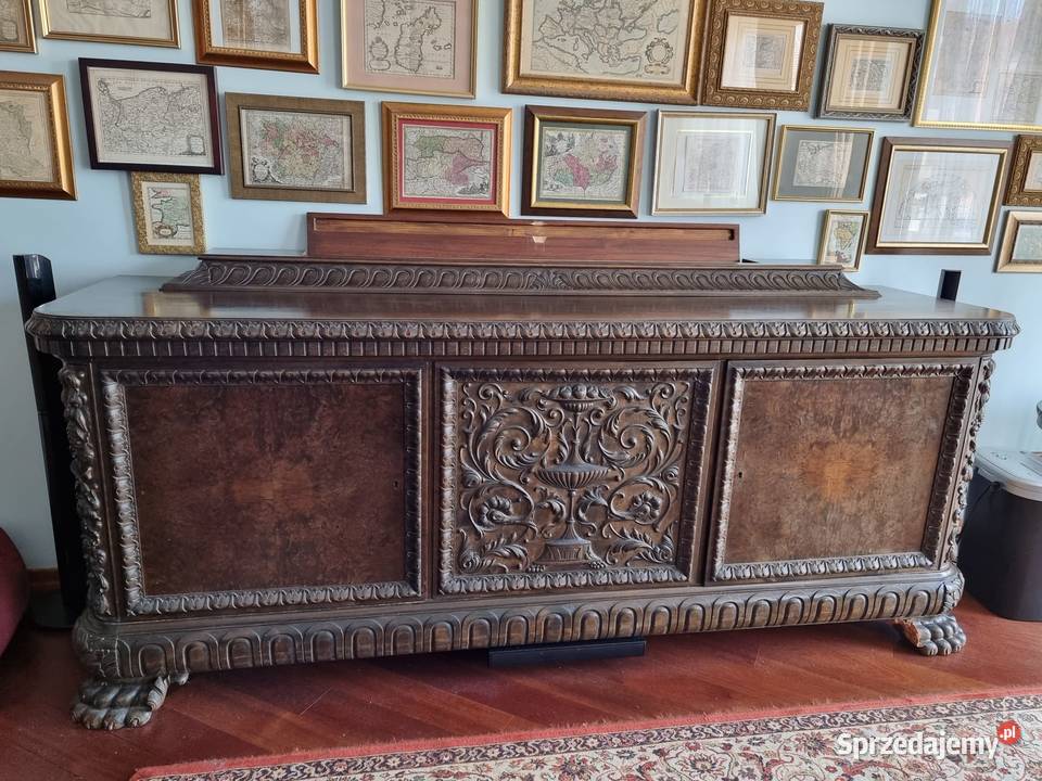 Komoda z pięknymi rzeźbieniami w stylu sprzedam