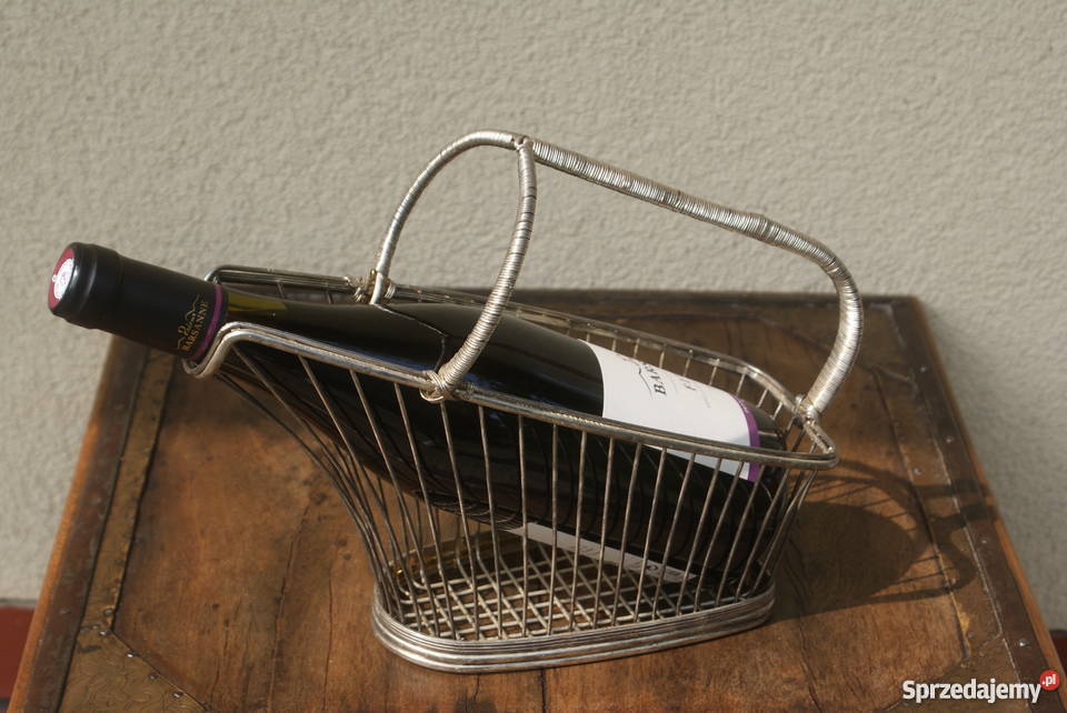 Metalowy stojak na wino