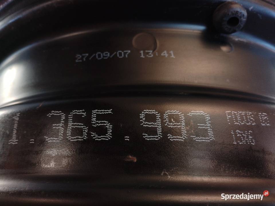 2 felgi 15 Ford Focus dwie sztuki