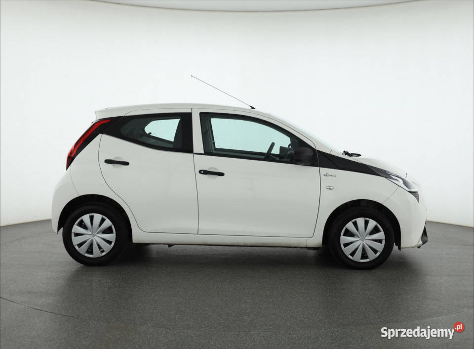 Toyota Aygo 10 VVTi Piaseczno sprzedam