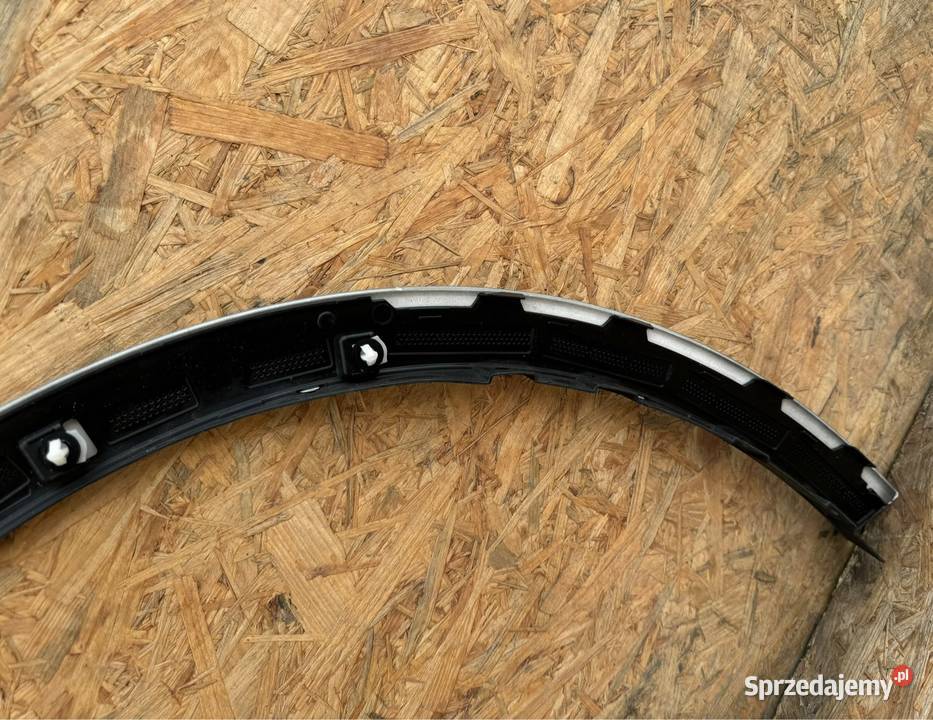 Listwa błotnika przód lewa lh ford kuga mk3 lift wielkopolskie Sieraków